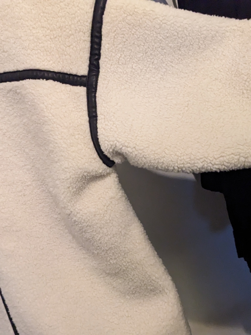 New Without Tags! Abercrombie Cream Sherpa Jacket Black Trim Aviator Oversized - Picture 10 of 12